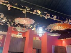 -老街烧烤大排档·地道湖北菜·龙虾馆(汉口火车站店)