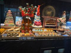 -雍容荟帝王蟹活龙虾展台自助(IFS黑金店)