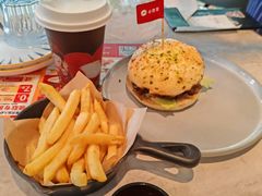 -必胜客(骡马市店)