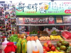 -六合夜市