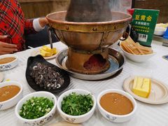 -常赢三兄弟·清真涮肉·清真炒菜(朝阳新城店)