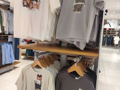 -优衣库(威海威高购物中心店)