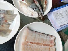 -正能量脆肉鲩火锅