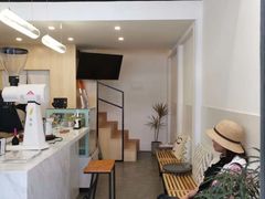 -red donkey coffee