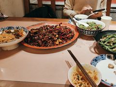 -杨记隆府重庆江湖菜(大悦城店)