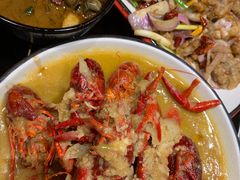 -虾弄弄海派小龙虾·牛羊蝎子火锅