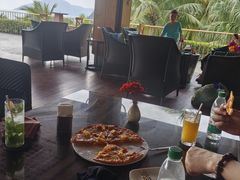 -日落吧·海景咖啡厅·餐酒吧·鸡尾酒·下午茶·乐队表演·浪漫夕阳·三亚文华东方酒店