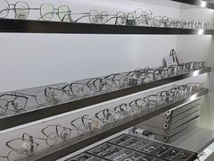 -视野联行眼镜·蔡司·尼康战略合作店(城西银泰店)
