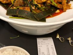 -拿渡·水煮鱼麻辣香锅(王府井奥莱·香江小镇店)