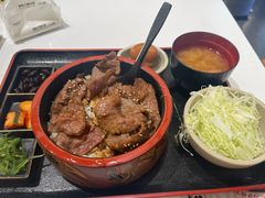 -牛邸·烧肉饭(来福士店)