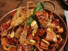 sisters秘制麻辣鸭舌-SISTERS BAR RESTAURANT川意酒馆(嘉善老市H楼店)