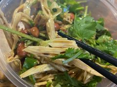 豆笋-张记捆鸡(总店)