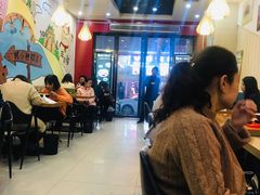 大堂-螺小胖柳州螺蛳粉(钟楼总店)