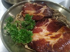 丹麦黑猪梅花-本炙炭烤·蒲烧活鳗料理店(金沙洲店)