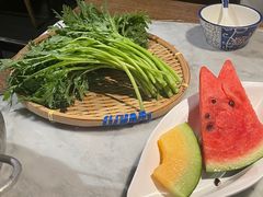 -尚尚仙·酸汤猪手·猪肚鸡火锅(华联万柳购物中心店)