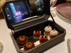 餐前小食-Caprice(香港四季酒店)