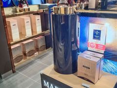-日上免税店(三径路t3店)