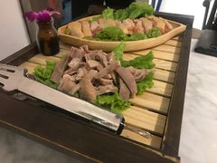 -尚尚仙·酸汤猪手·猪肚鸡火锅(华联万柳购物中心店)