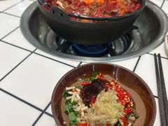 -扎起市井老火锅(乐山总店)