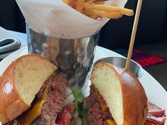 牛肉培根汉堡-Chili's Cafe&Bar奇利斯(滨江店)