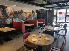 大堂-必胜客(花舞大唐博物馆店)