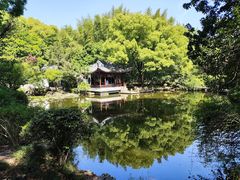 -汇龙潭