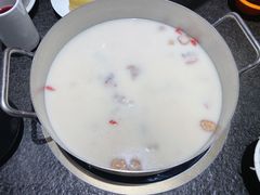 煲宫养生猪肚鸡（中份）-煲宫猪肚鸡(昆山金鹰国际购物中心店)