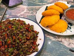 -浩海火燒雲傣家菜(芮欧百货店)