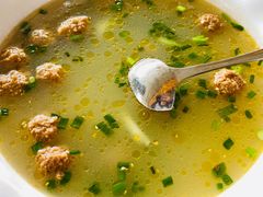 青菜丸子汤-许记驴肉黄面胡杨焖饼