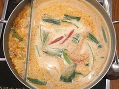 -樾餐厅泰式海鲜火锅(民歌湖店)