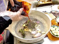 -刘姐啤酒鱼民族演艺餐厅(西街总店)