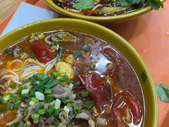 -乡村鸡杂米线(汉渝路店)