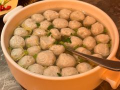 酸辣鲅鱼丸汤-前海沿•青岛菜(中山路天主教堂店)