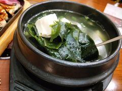 鸡肉海带汤-青瓦餐厅·生鱼片·韩园烤肉(西塔店)