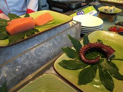 -唐拉雅秀酒店-西锦汇空中BBQ·思创餐厅