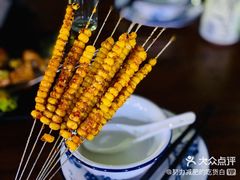 -记忆串城·东北烧烤·小龙虾·大型团建(南油店)