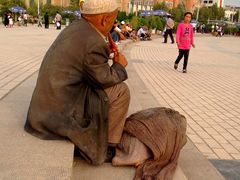 -艾提尕尔清真寺