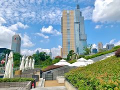 -UNI UNI(环亚凯瑟琳店)