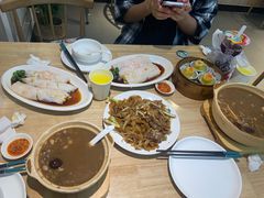 -花少爷的粥(中贸广场店)