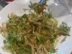 -海派美食·家宴海鲜青岛菜·石锅鲽鱼头(东方城店)