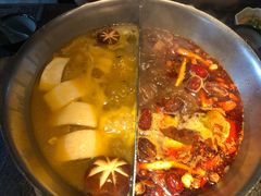 -湊湊火锅·茶憩(新中关购物中心店)