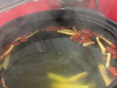 -花苑美食横琴生蚝火锅(拱北粤华路店)
