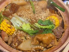 -沙胆彪炭炉牛杂煲(上海日月光广场店)