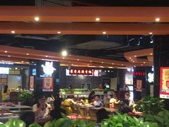 -时尚MEGO商业广场(华新地铁店)