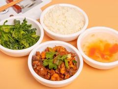-老乡鸡(国华广场店)