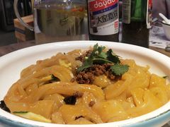 -山河屯铁锅炖(哈西站店)