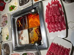 精品肥牛-海底捞火锅鲜切牛肉主题店(长寿路店)