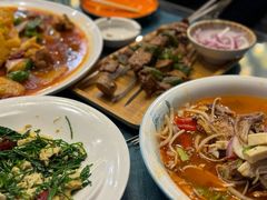 -乡村馕坑肉·烧烤·新疆菜·本地人更爱吃(阿勒泰首店)