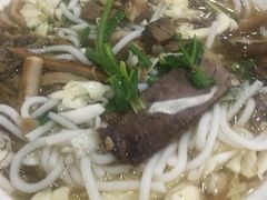 -花溪王记牛肉粉(四季花溪商场店)