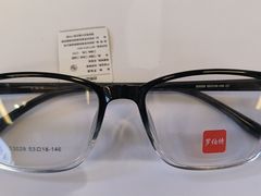 -罗伯特眼镜·蔡司官方授权(前海桂湾店)